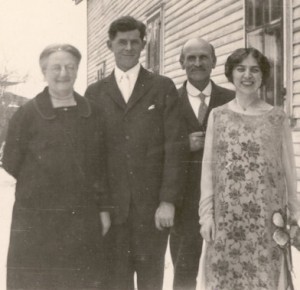 Newlyweds William and Isabel Irvine